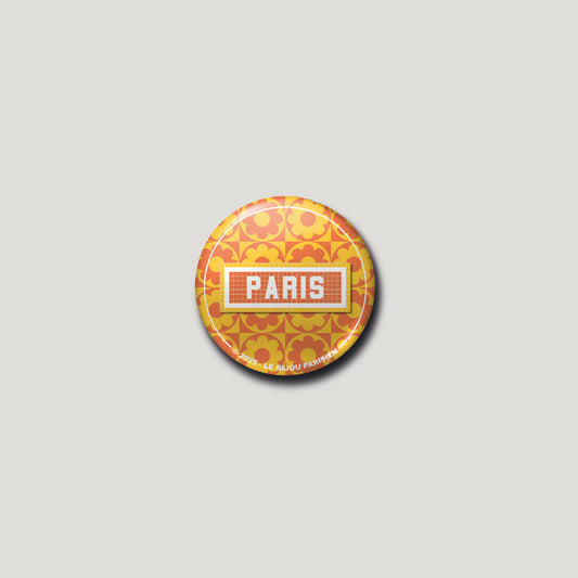 BADGE 32 MM - DESIGN INSPIRÉ DU MÉTRO PARISIEN - SIXTIES