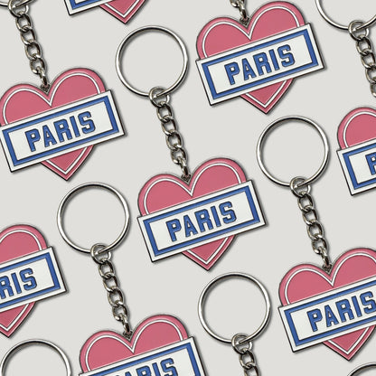 PORTE CLÉS ÉMAILLÉ - COEUR PARIS - MÉTAL ARGENTÉ