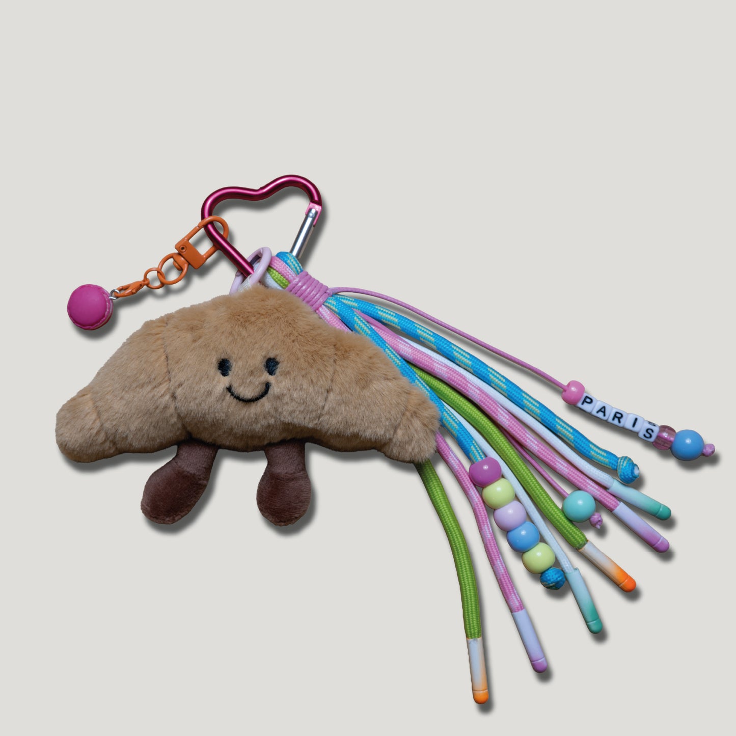 PORTE CLÉS PELUCHE CROISSANT PARISIEN - BIJOU DE SAC AVEC CHARMS